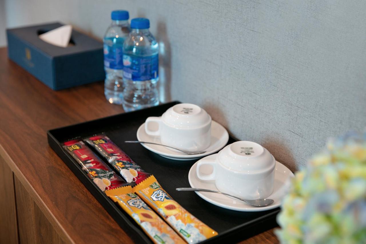 Golden Season Hotel Ninh Binh Bagian luar foto